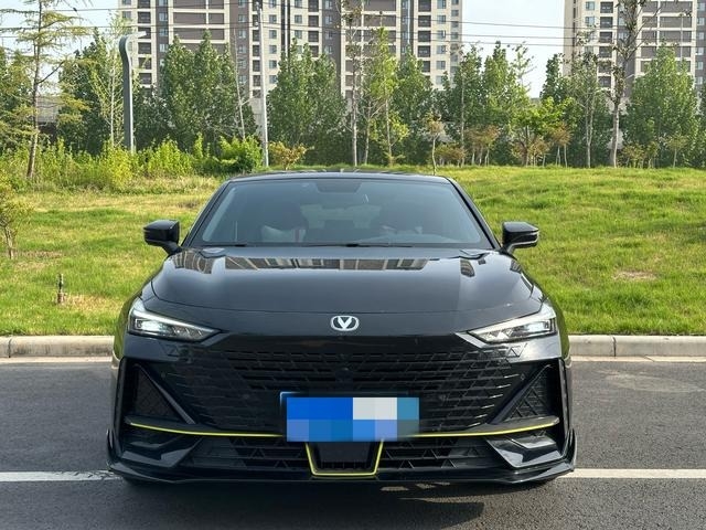 2022年式 1.5t Changan Uni-V 中古車 お手頃価格