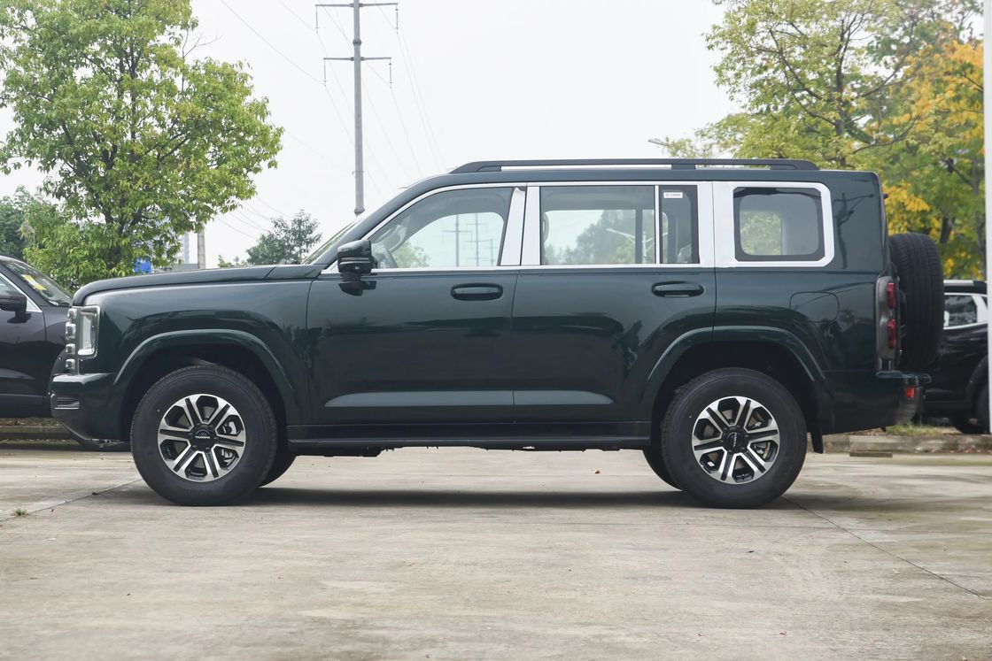 手頃な価格の新型グレートウォール・ハヴァルH9 2024 2.0T 224馬力 L4 ガソリン 4WD ユーロ6規格 ファミリーユース向け輸出仕様