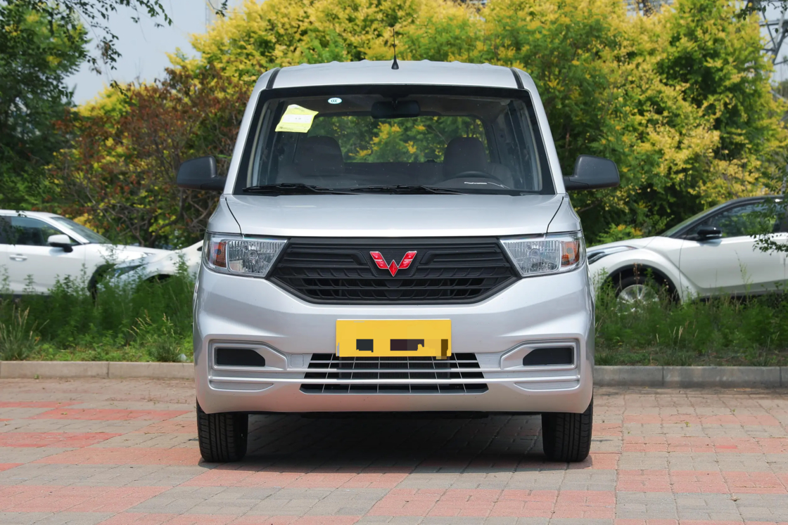 安価 新型ウーリングホングワンVミニバン 2022 1.2L 76 hp L4 ガソリン2WDユーロ6 家族用出口