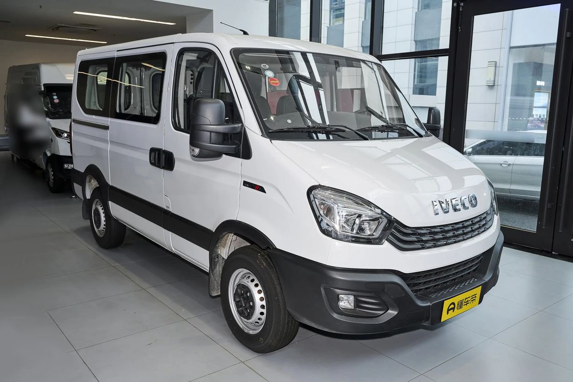 手頃な価格の新型イヴェコオーシャンミニバン2024 2.0T 146馬力 ディーゼル 2WD ユーロ6 輸出用 ファミリーユース