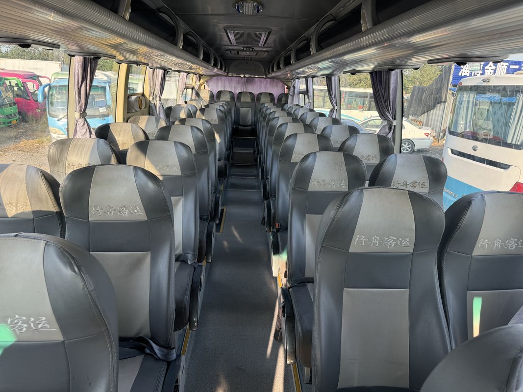 ZK6110 宇通中古バス 2020年式 56人乗り 2+3配列 2ドア 左ハンドル仕様 ラグジュアリーバス