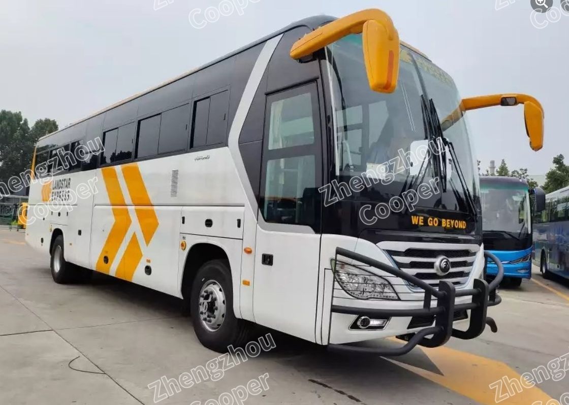 ZK6120D ユートン 全新旅客バス 2025 67人乗り 2+3 レイアウト カム・ミンス 2人の乗客ドアと1人のドライバードア 右駆動ラグジュアリーバス