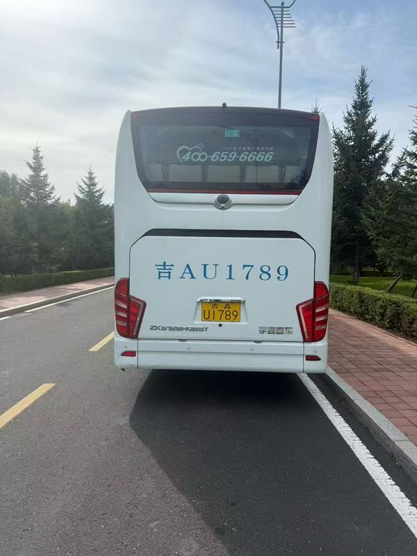 50 Seats 2022 Year Used Yutong Bus ZK6128 Diesel Engine RHD LHD Driver Steering Luxury Bus