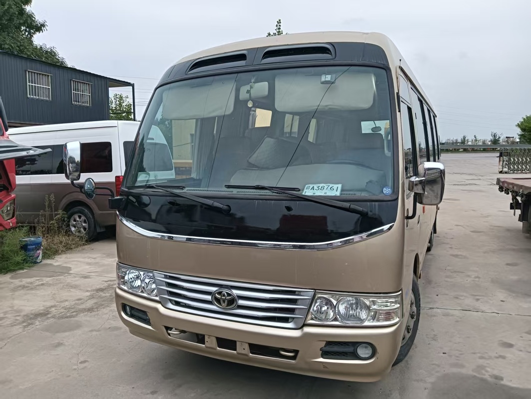 2018 Year 20 Seats Used Coaster Bus , LHD Used Mini Bus Toyota Coaster Bus With 2TR Gasoline Engine , Left Steering
