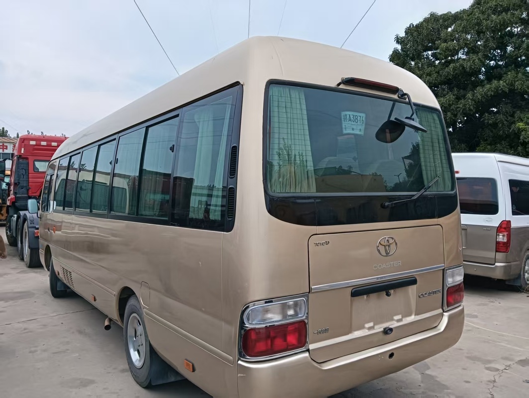 2018 Year 20 Seats Used Coaster Bus , LHD Used Mini Bus Toyota Coaster Bus With 2TR Gasoline Engine , Left Steering