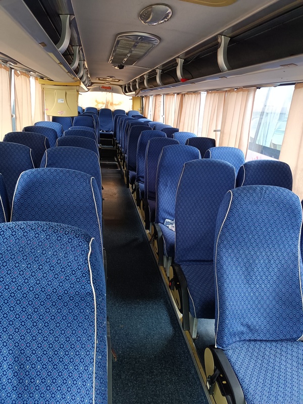 中古の宇通コーチバス 55人乗り 中古 教会 都市間 空港 学校 通勤 郊外バス