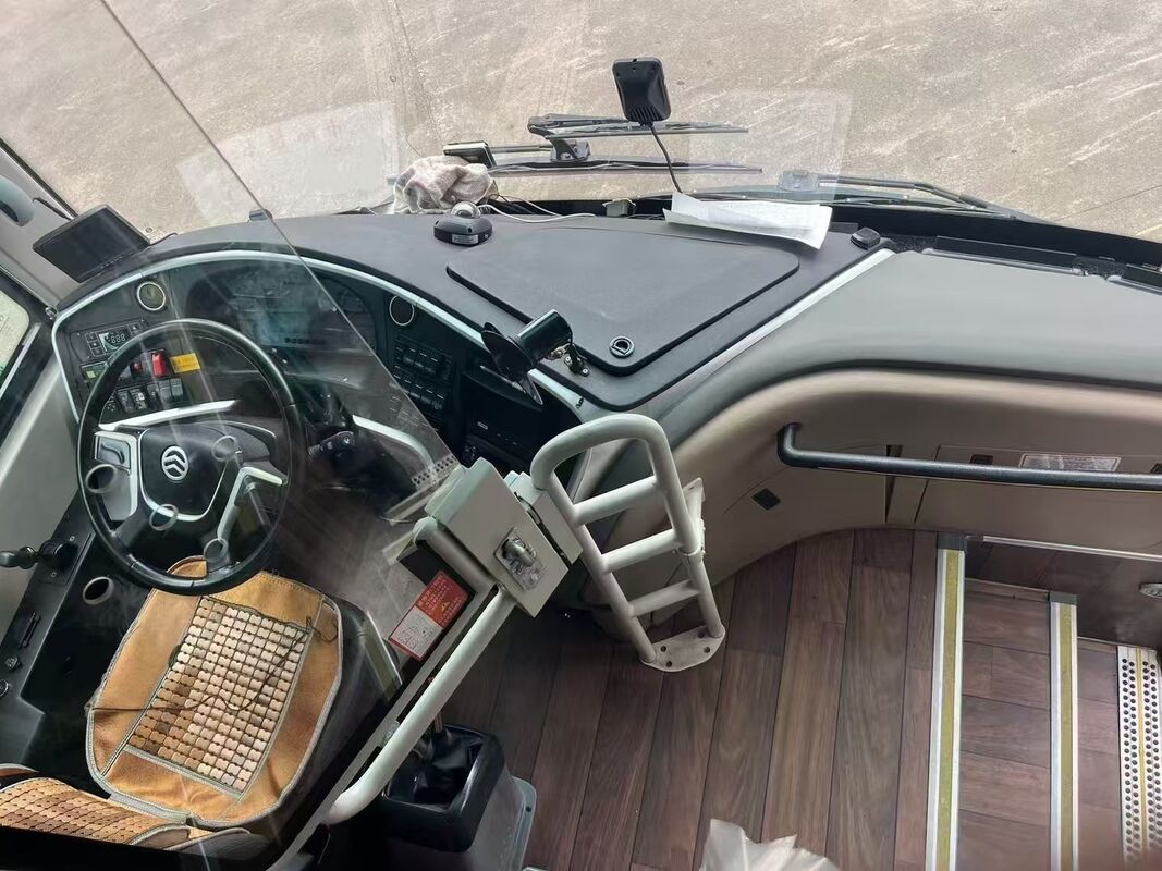 中古ディーゼルキングロングバス 50人乗り ラグジュアリー リーフスプリング 濰柴エンジン スクールツアー 都市間通勤コーチ