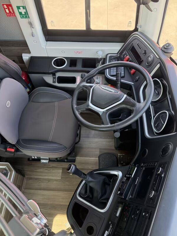 中古 12m 50人用 ディーゼル ユートンバス バス C11 C12 2023 ウェイチャイ エンジンツアー インターシティ バス Rhd/Lhd