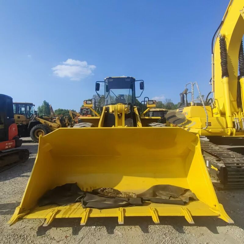 新品 中古 中国製ローダー バケット容量 3m³ 5トン 良好な状態 定格出力 146kW 8.27L 建設用 良好な状態
