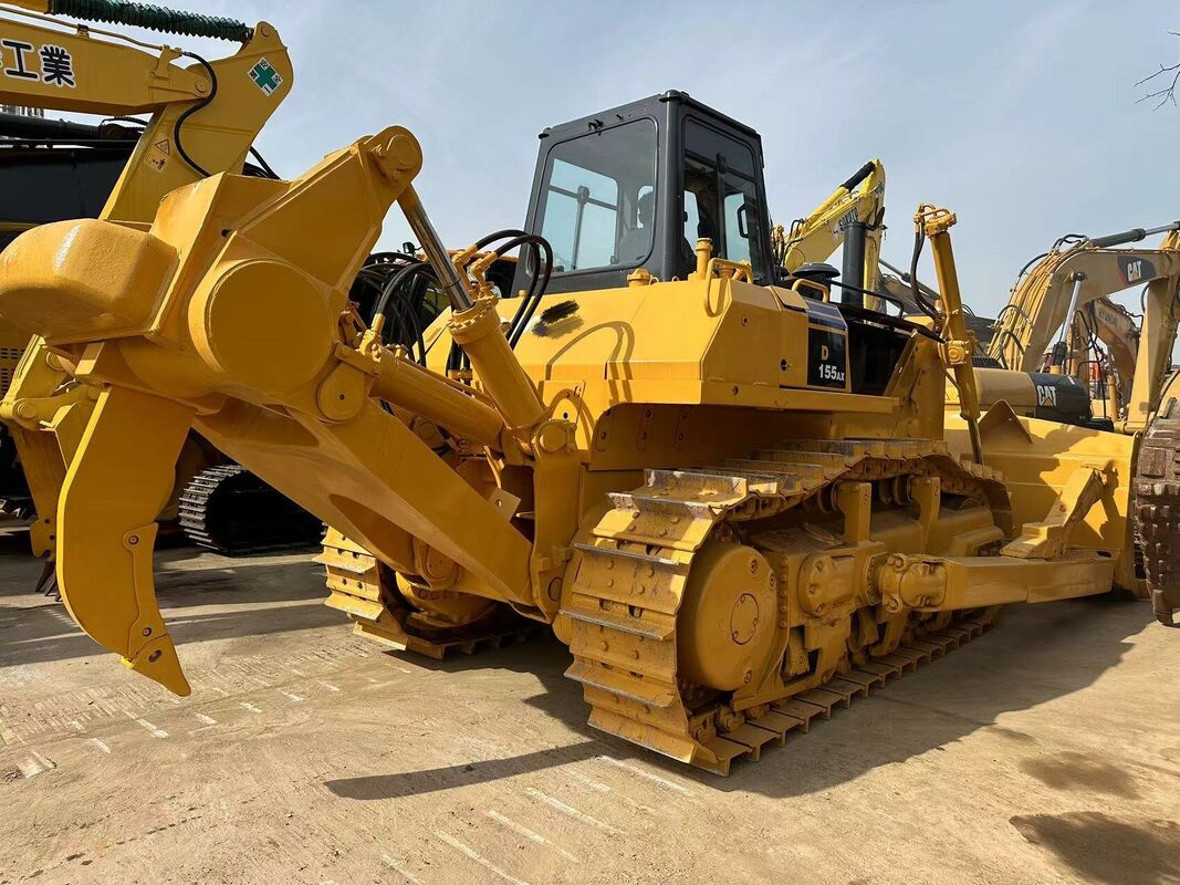 新着品の中国製 鉄筋ブルドーザー バケツ容量5トン 非常状態 定量電量305 KW 14.07 L 建材用 非常状態