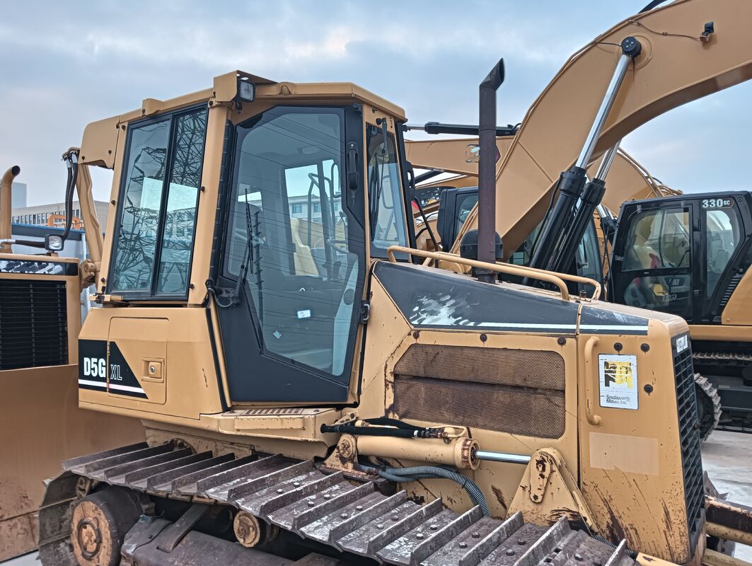 中古中国ブランド・クローラーブルドーザー・バケット容量8.919トン・良好な状態・74kW・5.0L・建設用