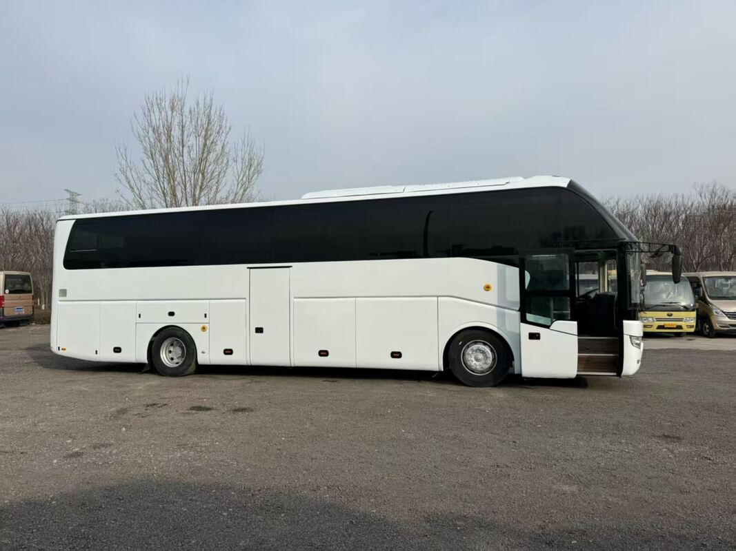 中古バス ユートンZK6122 ユチャイ 330hp レフ 春 50席 ルックス 交通 エアコン