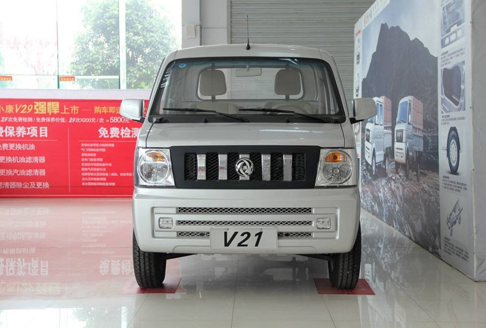 Dongfeng RHDの小型トラック、最高力20KWの使用された小型バンV21ディーゼル モデル