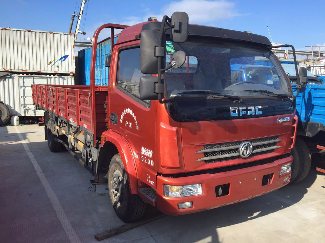 Dongfeng Duolikaは2014年ダンプ トラックを4×2ドライブ モードおよびJMエンジンによってなされた使用しました