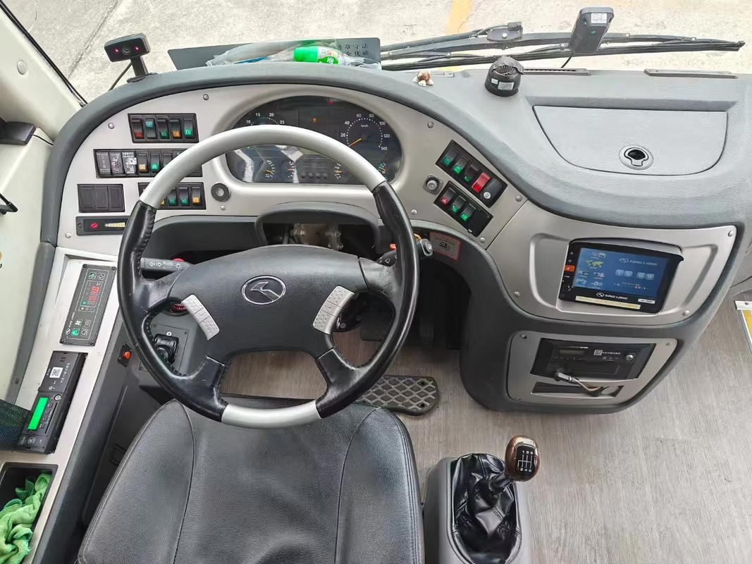中古 XMQ6898 認定中古 38 人乗りコーチ LHD メンテナンスの行き届いたコスト効率の高いバス