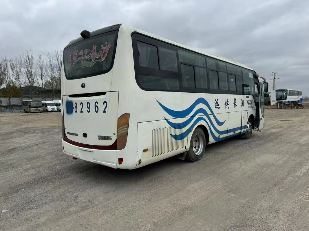 ZK6888 37人乗り 中古宇通シティバス ラグジュアリーコーチ 2+2レイアウト 特注ペイント