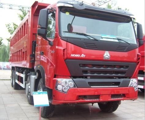 赤い色のDongfeng 6x4の第2手のダンプカー トラックはユーロ3のディーゼル機関を運転します