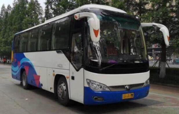 39の座席260HPは2010年8995 x 2480 x 3330mm Yutongバス100km/H最高速度を使用しました