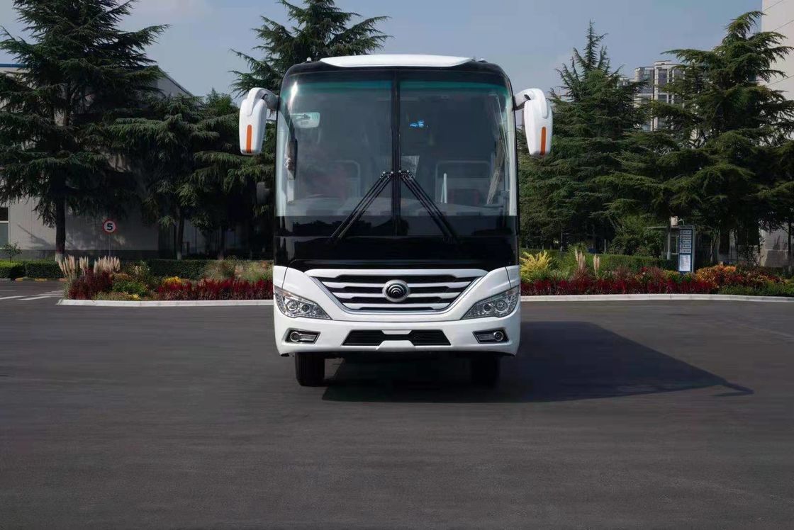 昇進の後部エンジンの58の座席白い色の真新しいYutongバスZK6126倍の車軸