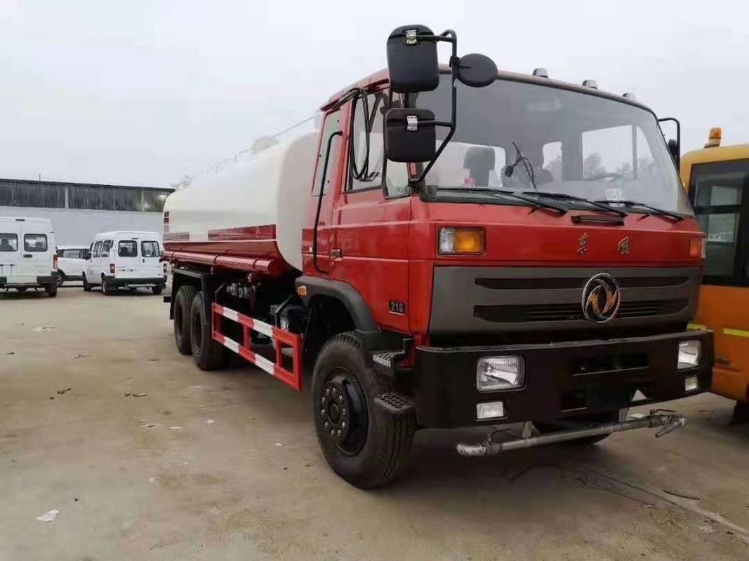15立方メートル18トンのDongfeng 4x2 6x4の水漕の普通消防車のスプリンクラーの販売