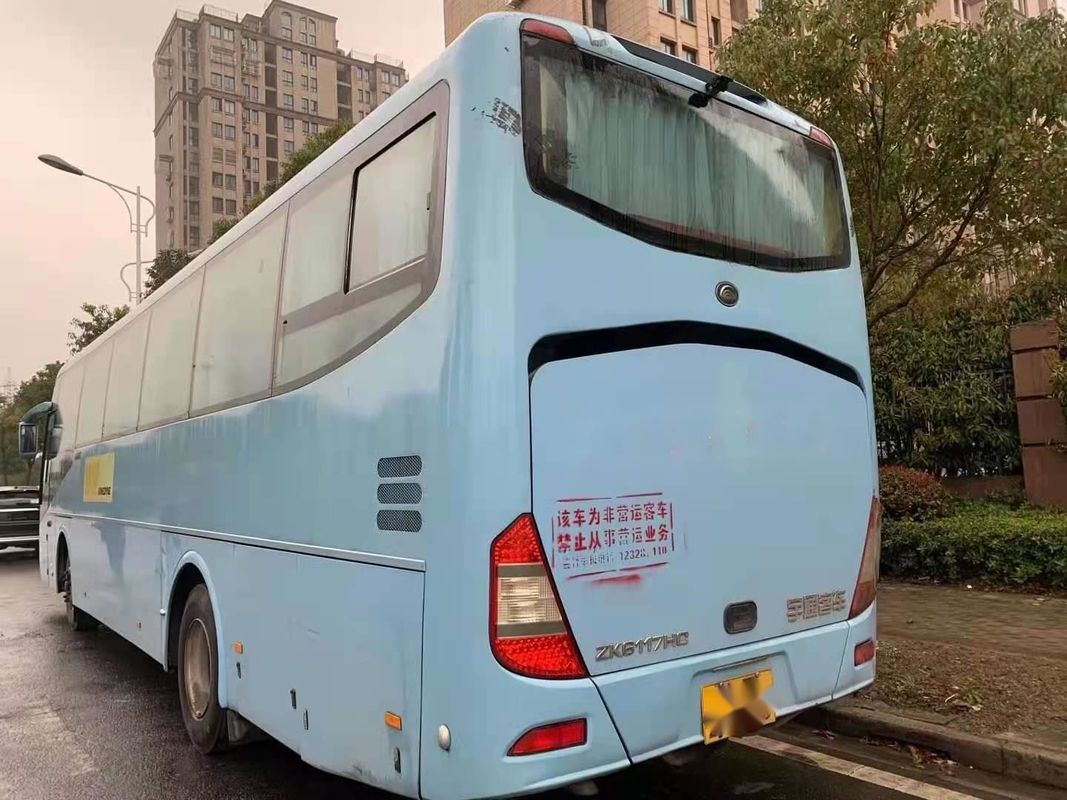 使用されたコーチはブランドZK6117 65がYuchai後部エンジン120km/Hの単一のドアによって使用される乗客を着席させるバスYutongの左のステアリングをバスで運ぶ