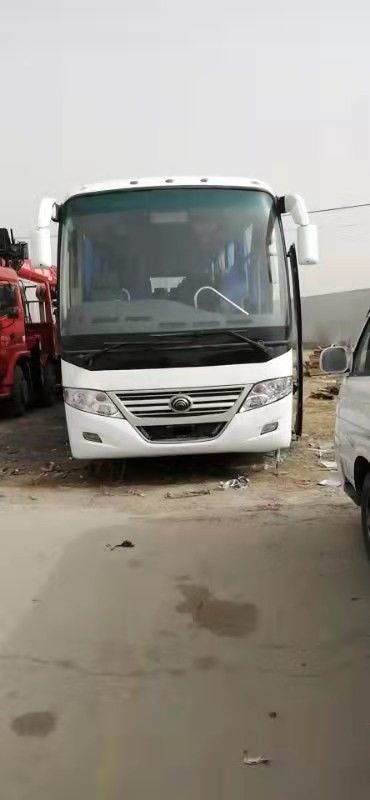 53の座席は2012年事故を操縦しないYutongバスZK6112Dディーゼル機関RHDの運転者を使用した