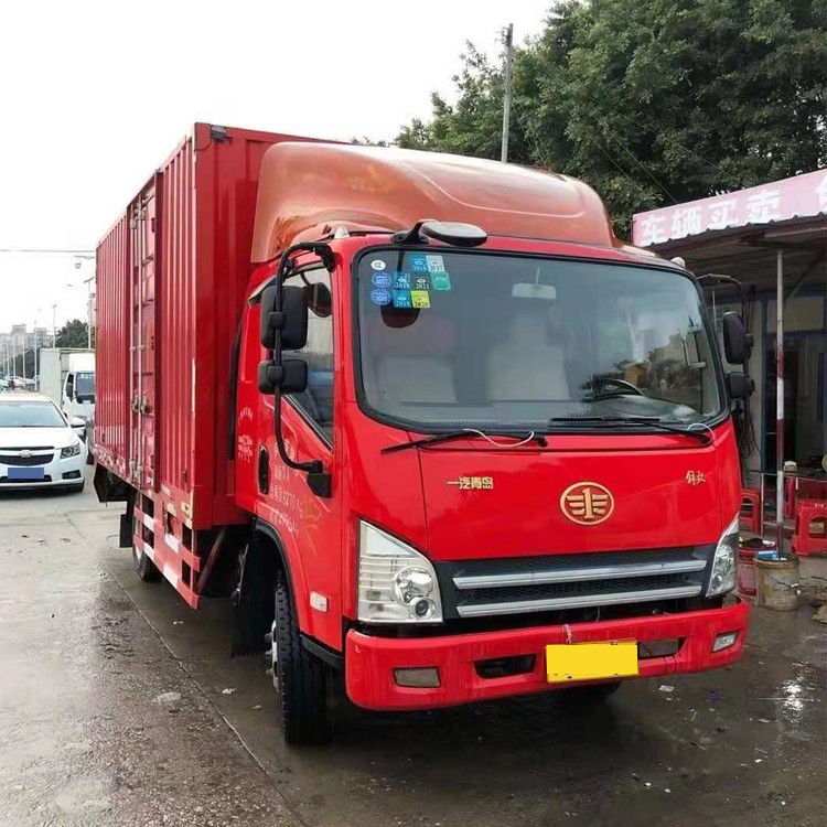 使用されたFAWヴァンCargo Truck 140HP 5.2M大きい容量4x2秒針2018年