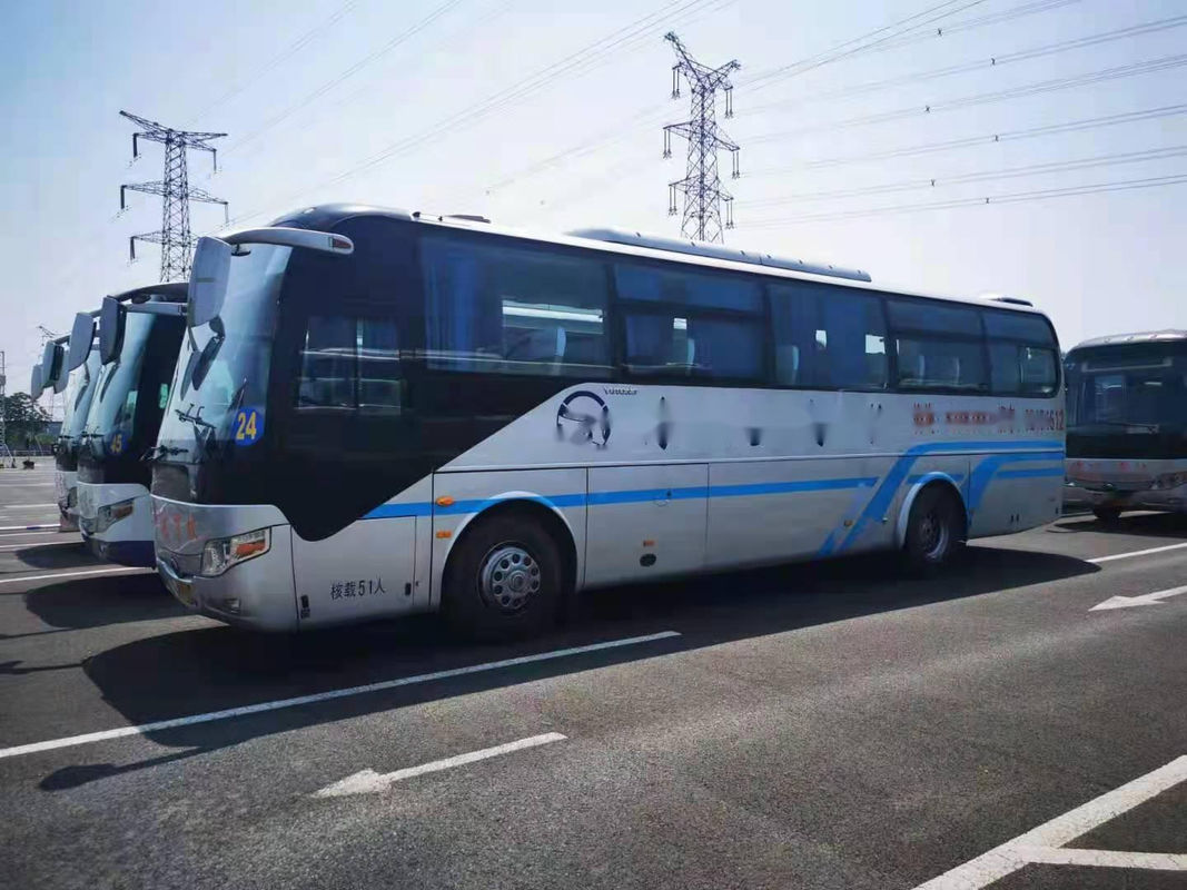 使用されたYutongバス51座席ZK6110エアバッグのシャーシの左のステアリング観光バスの低いキロメートルのYuchaiの後部エンジン