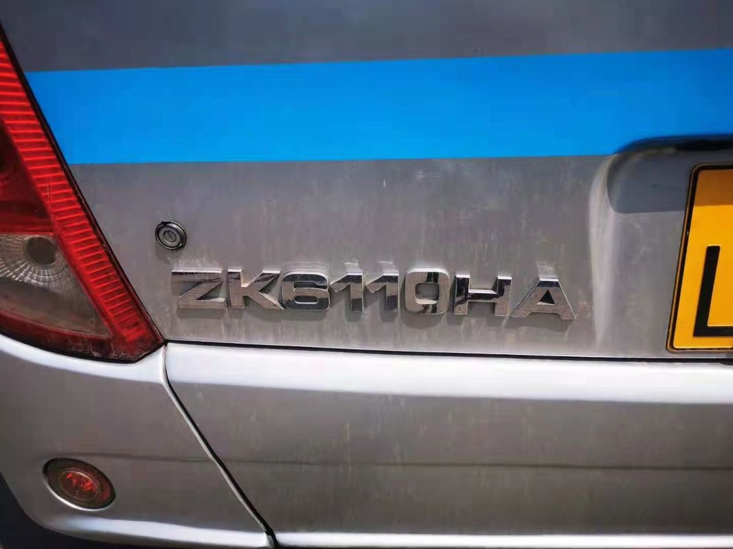 乗客のためにYutongバスZK6110 35000kmマイレッジを51の座席2012年のマニュアルによって使用されるディーゼル バス使用しなさい