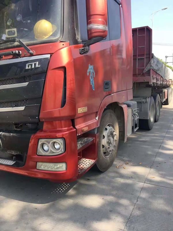 使用された中国Foton AumanTractorのトラック430HPのトレーラーのトラクター50のトン6X4年2015の秒針