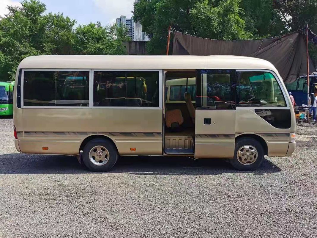 23の座席によって使用されたコースター バスは3RZガソリン機関を搭載するバス トヨタ・コースター小型バスを2012年の左手のステアリング使用した