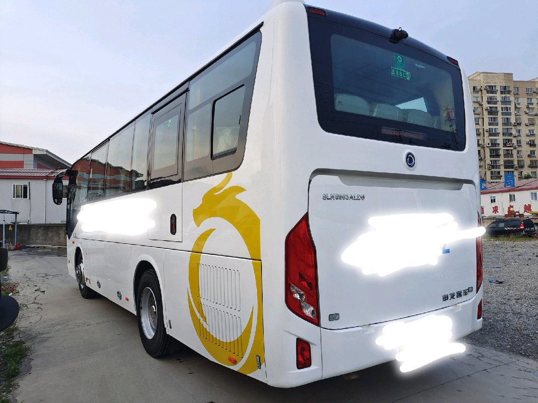 38Seats新しい観光バスのSunlongのブランドSLK6903のエアバッグのシャーシ2020のEuro6新しいコーチ バス低いキロメートルのYuchaiの後部エンジン