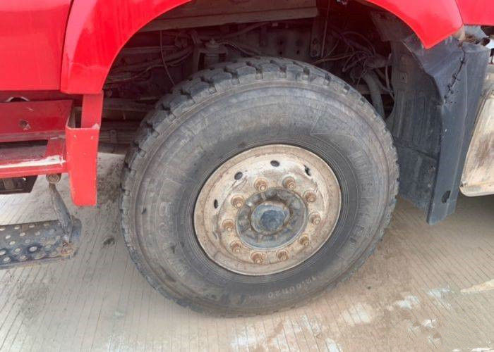 中国秒針FAW J6Pの大型トラック420の馬力8X4 8.2mダンプ トラックCA5310ZLJP66K24L6T4AE5