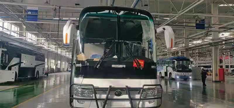 新しいバスYutongバスZK6122H9新しいコーチ バス ディーゼル機関を搭載する2021年55の座席