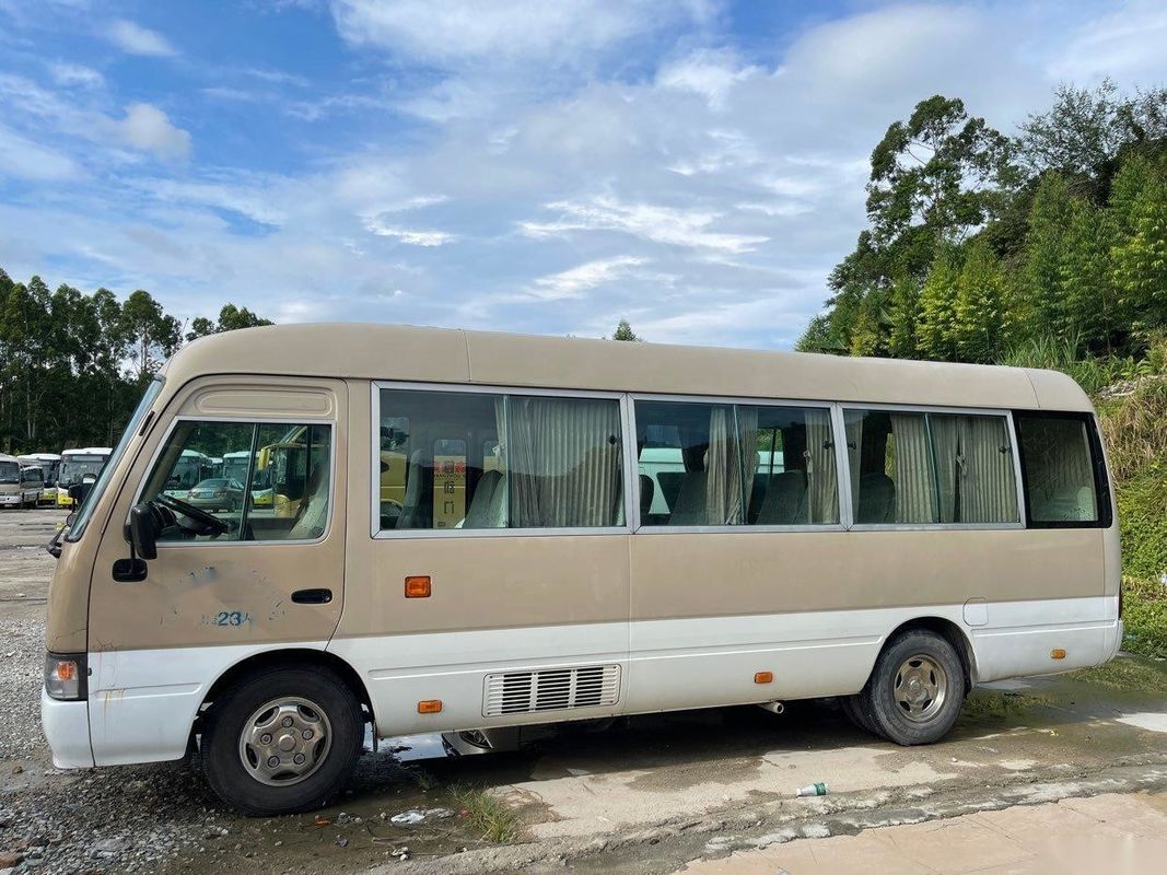 トヨタのブランドによって使用されるコースター バス23-30seats 3RZトヨタ エンジンのガソリンによって使用される小型バス左のステアリング