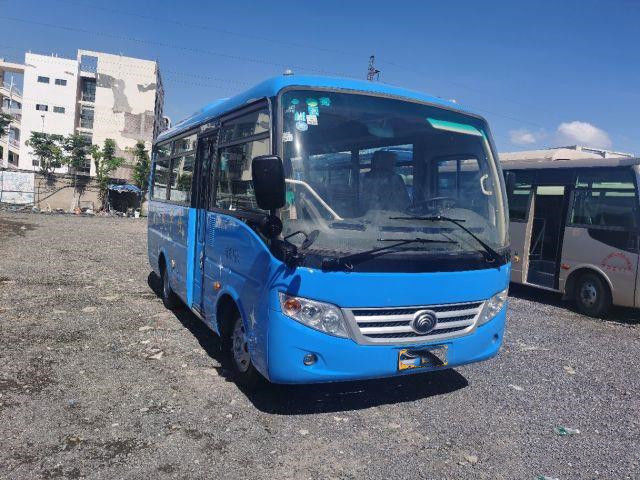 秒針小型バスYutongのブランドZK6609のディーゼル機関 アフリカLHD/RHD