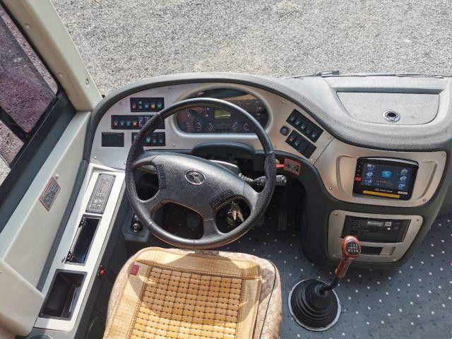 フィリピンHiaceの右ドライブ小型車のKinglongバス コーチXMQ6802 35の座席のためのトヨタ使用されたより高いバス
