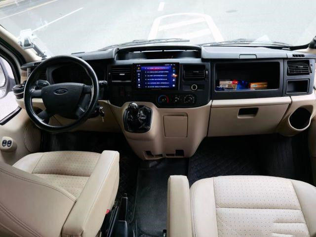 中国のブランドの商業乗用バン7-Seater Lhd新しいエネルギー車の電気使用された小型バス ディーゼル機関
