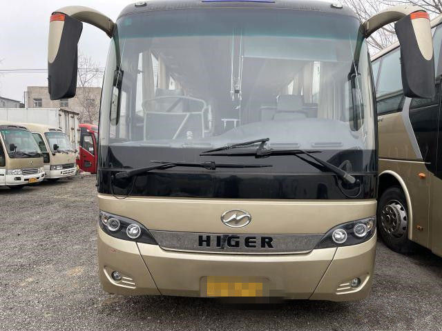 2018の年54の座席ディーゼル後部エンジンはより高いバスKLQ6129TAによって使用されたコーチ バスを事故使用しなかった