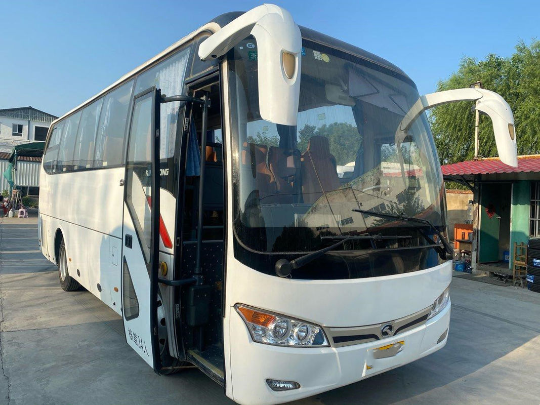 バス34座席Yuchaiエンジンのユーロを使用される使用された観光バスKinglong XMQ6802良質5つの鋼鉄シャーシ