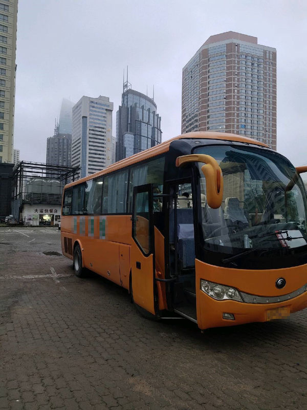 2011年43の座席LHDステアリングによって使用されるYutong ZK6107バスによって使用されるコーチ バス100km/H
