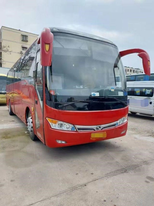 Kinglongによって使用されるバスXMQ6101観光バスYuchai 6つの変速機260hp都市バス鋼鉄シャーシ45の座席