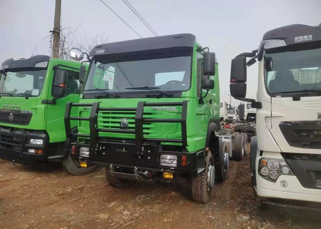 使用されたSinotruck Howoのダンプ トラック8x4のダンプカーの左手の右手ステアリング ドライブ年2018 RHD/LHD