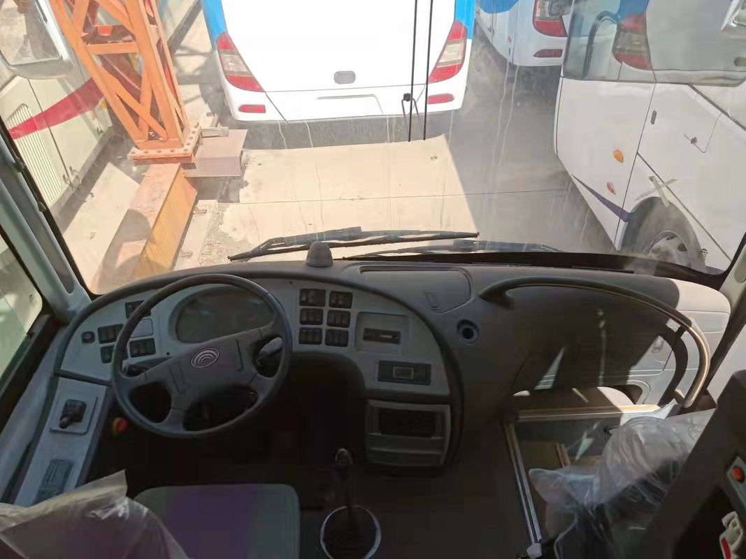 46座席によって使用されるYutong ZK6110のバスによって使用されるコーチ バス2014年100km/HのステアリングLHD乗客バス