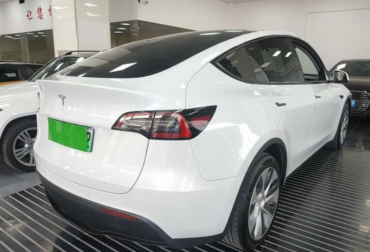 Car電気Withの低速度Electric Car Equipped With 72V 3.5KW Motor