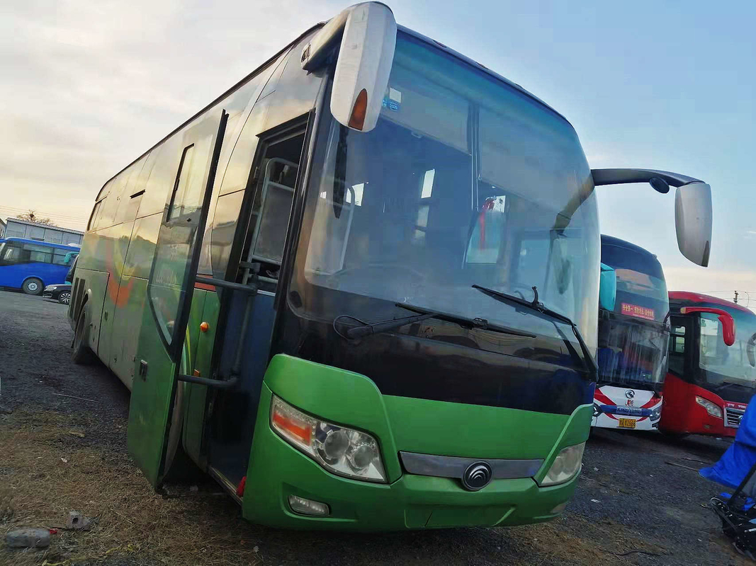 49の座席2014年によって使用されるバスZk6110両開きドアのYutong Used Coach Companyの通勤者バス