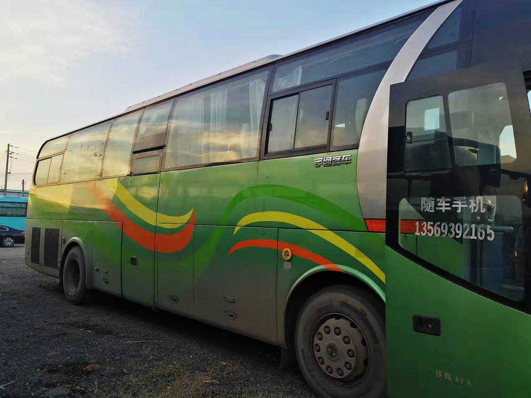 49の座席2014年によって使用されるバスZk6110両開きドアのYutong Used Coach Companyの通勤者バス