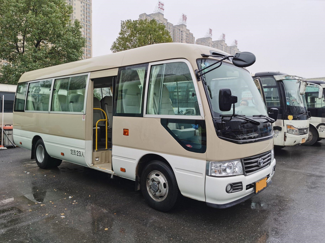 贅沢な交互計算システムが付いているLHD秒針のコースター バスHinoエンジン23のSeaterのカーキ色 バス