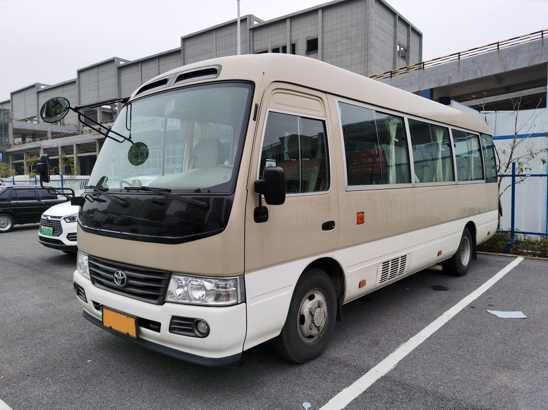 贅沢な交互計算システムが付いているLHD秒針のコースター バスHinoエンジン23のSeaterのカーキ色 バス