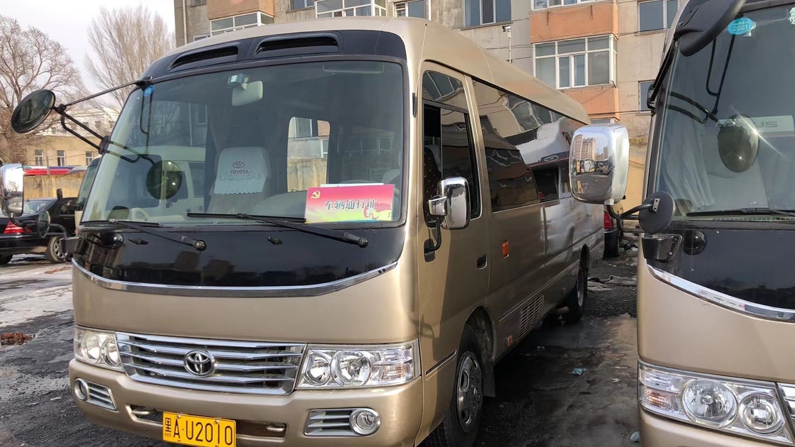 トヨタはコースター バス30ガソリン燃料によって使用された小型バス3RZ前部エンジン バスを使用した
